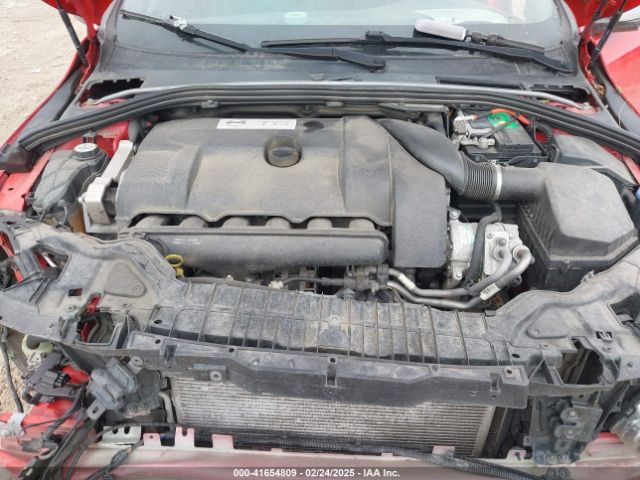 YV1902THXF2299606 Volvo S60 T6 R-design Platinum