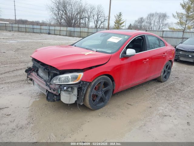 YV1902THXF2299606 Volvo S60 T6 R-design Platinum