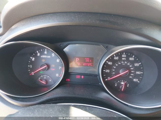 KNDMB5C19G6086543 KIA SEDONA LX