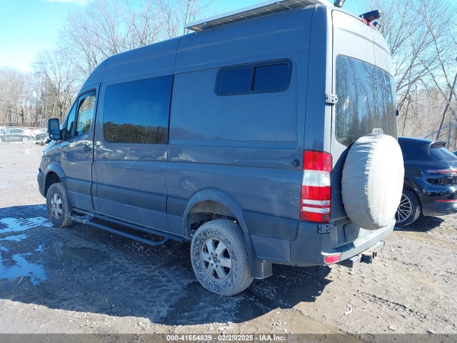 41654839 :رقم المزاد ، WD4FE7CD7JP621768 vin ، 2018 Mercedes-benz Sprinter 2500 Standard Roof V6 مزاد بيع