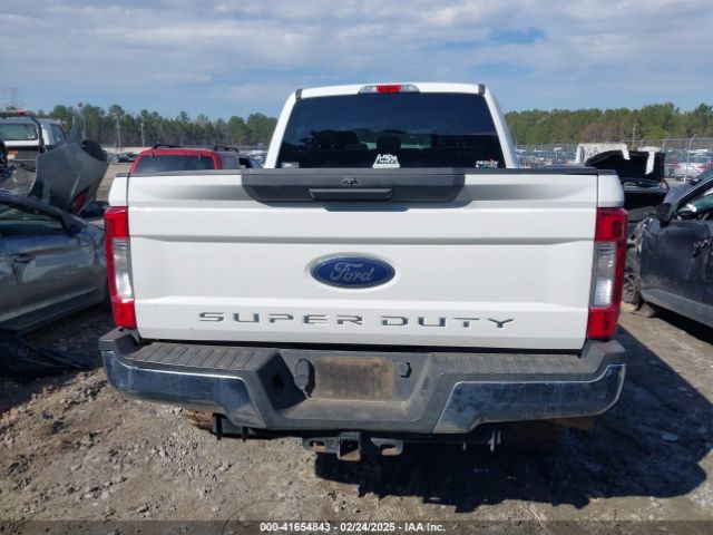 1FT7W2BT2KEC10038 Ford F-250 Xlt