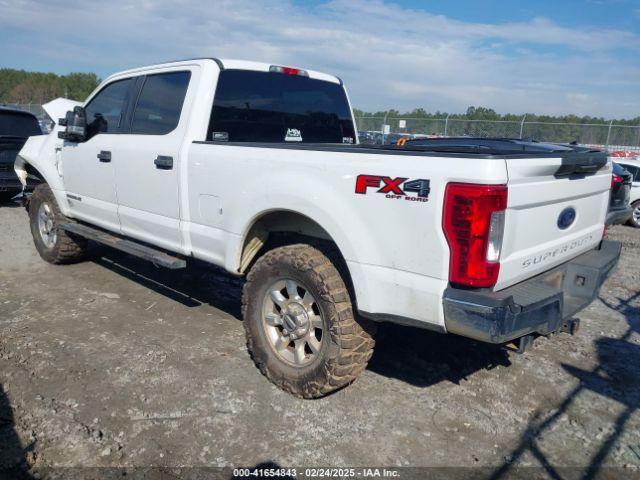 1FT7W2BT2KEC10038 Ford F-250 Xlt