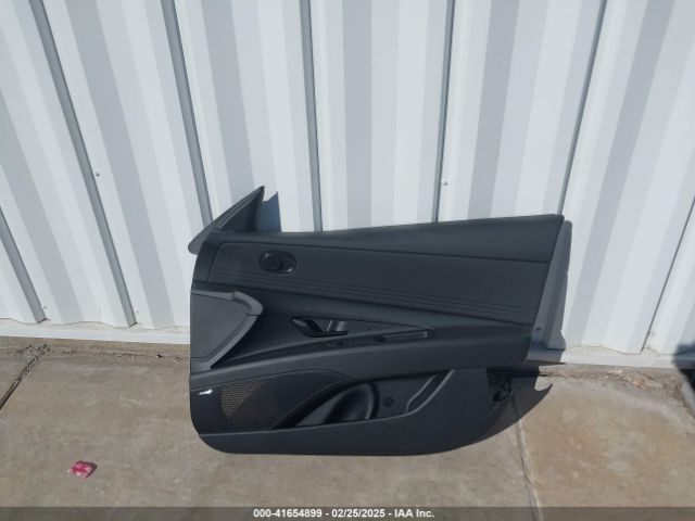 KMHLN4DJ1RU102787 Hyundai Elantra Hybrid Limited