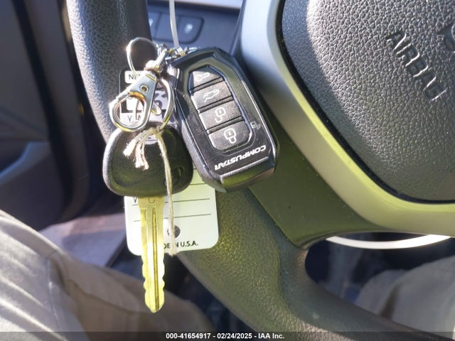 5NPD84LF3JH312075 Hyundai ELANTRA SEL