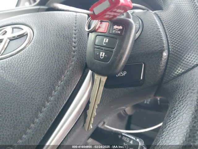 Toyota COROLLA LE 2015 5YFBURHE5FP287285 Image 11