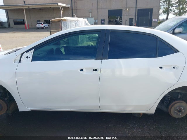 Toyota COROLLA LE 2015 5YFBURHE5FP287285 Image 15