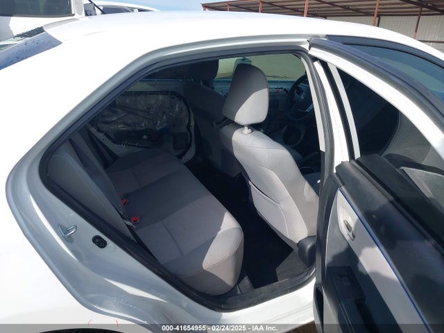 Toyota COROLLA LE 2015 5YFBURHE5FP287285 Image 8