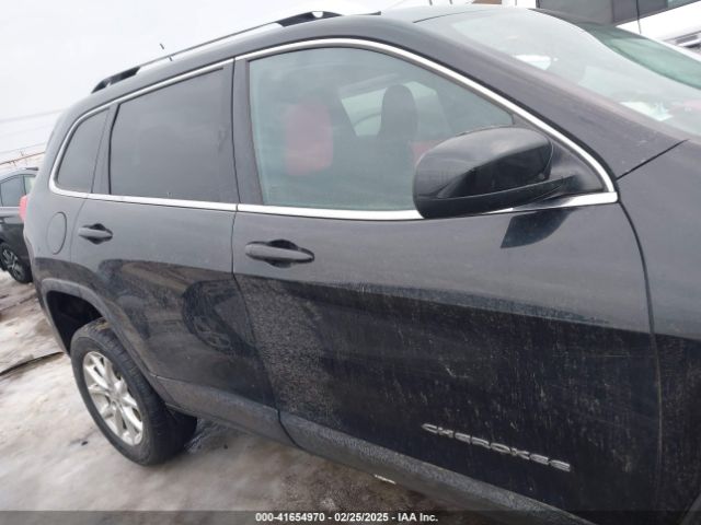 1C4PJMCS7FW795294 Jeep Cherokee Latitude