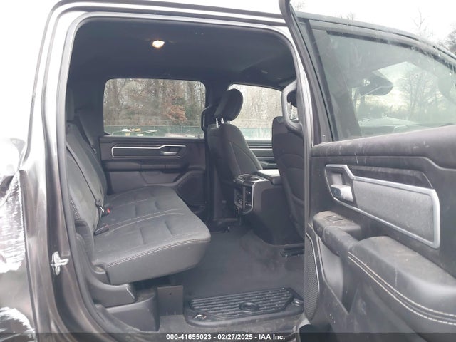 1C6SRFFT4NN158961 RAM 1500 Big Horn  4x4 5'7 Box