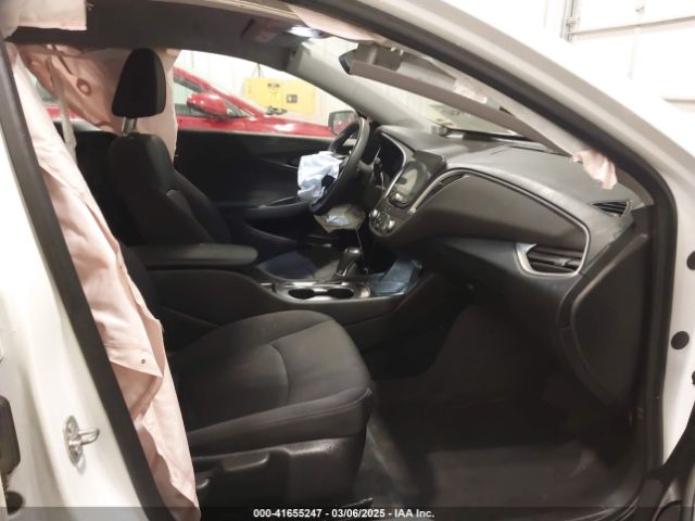 1G1ZB5ST7KF201828 Chevrolet Malibu 1ls