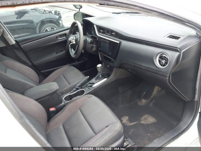 Toyota COROLLA LE 2019 5YFBURHE6KP868627 Image 5