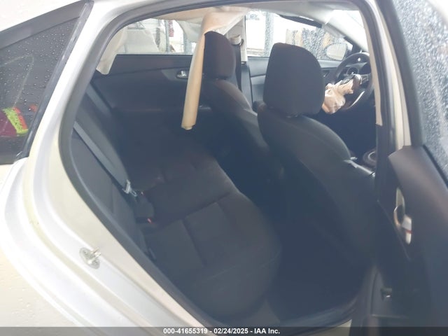 3KPF24AD6KE130369 KIA Forte Lxs