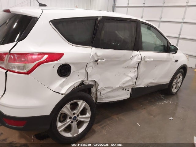 1FMCU9G93EUA14979 Ford ESCAPE SE