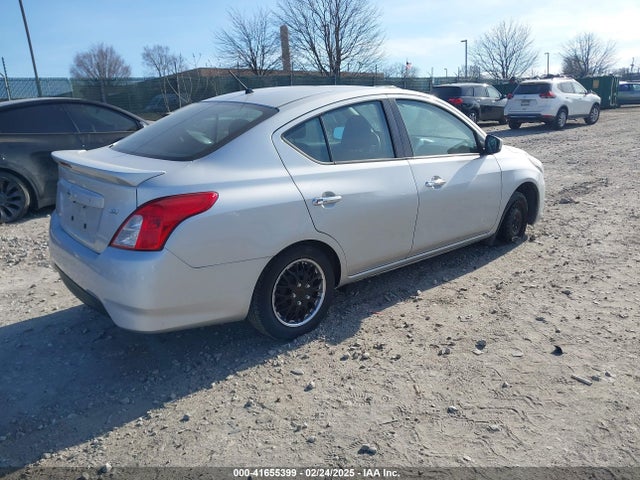 3N1CN7AP4HL863937 Nissan Versa 1.6 Sv