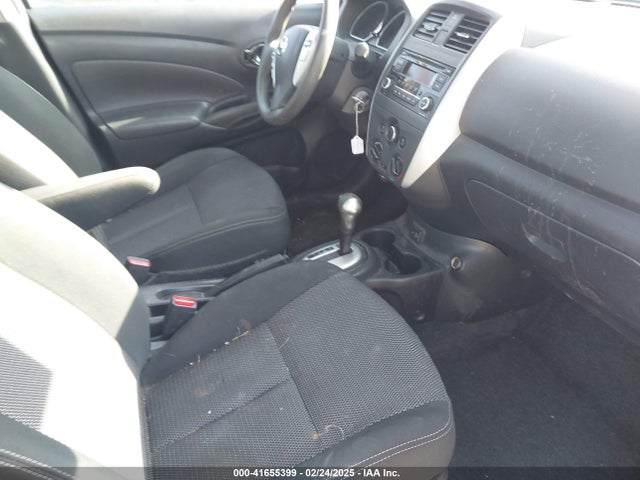 3N1CN7AP4HL863937 Nissan Versa 1.6 Sv
