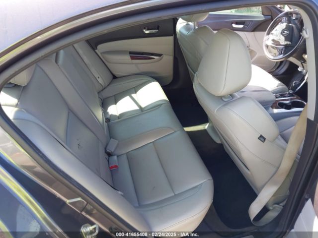 19UUB1F31HA002446 Acura TLX