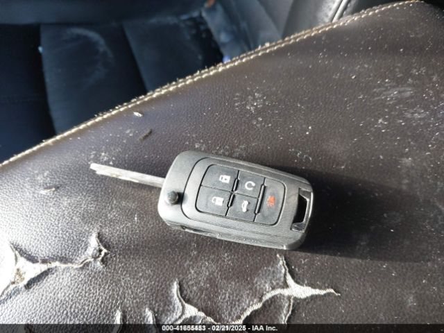 1G1105SA2HU160143 Chevrolet IMPALA 1LT