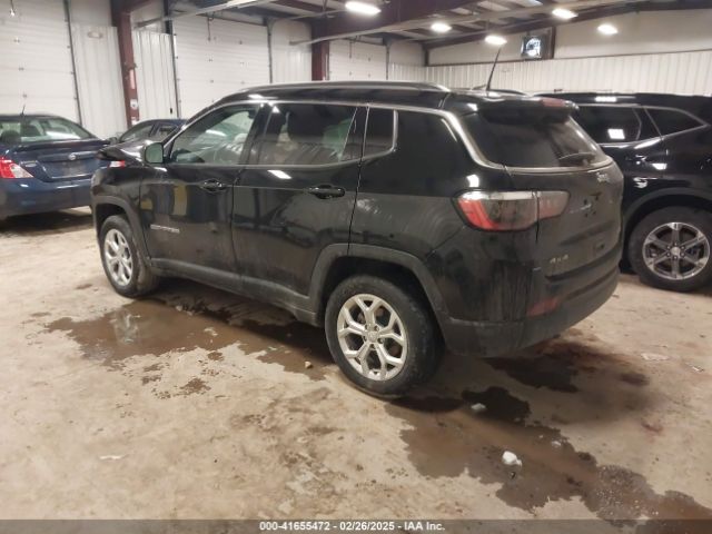3C4NJDBNXRT104014 Jeep Compass Latitude 4x4