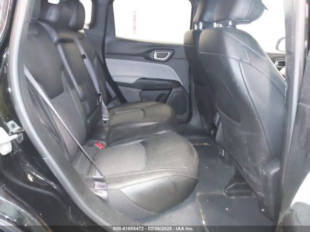 3C4NJDBNXRT104014 Jeep Compass Latitude 4x4