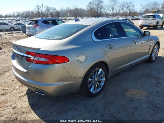 2013 JAGUAR XF SAJWA0E7XD8S91757 Photo 3