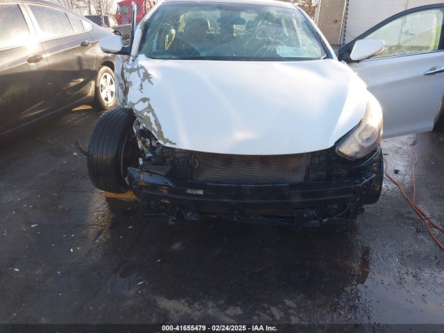 5NPDH4AE8FH547038 Hyundai Elantra Limited