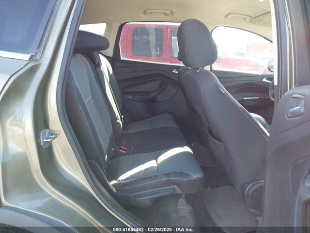 1FMCU0GX9EUA40027 Ford ESCAPE SE