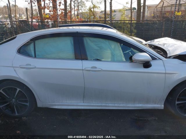 4T1B61HK7JU002076 Toyota CAMRY XSE