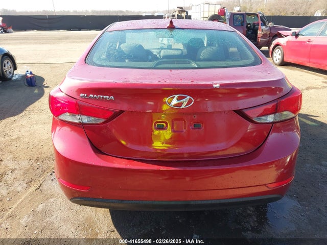 Hyundai ELANTRA SE 2015 5NPDH4AE4FH620177 Image 16