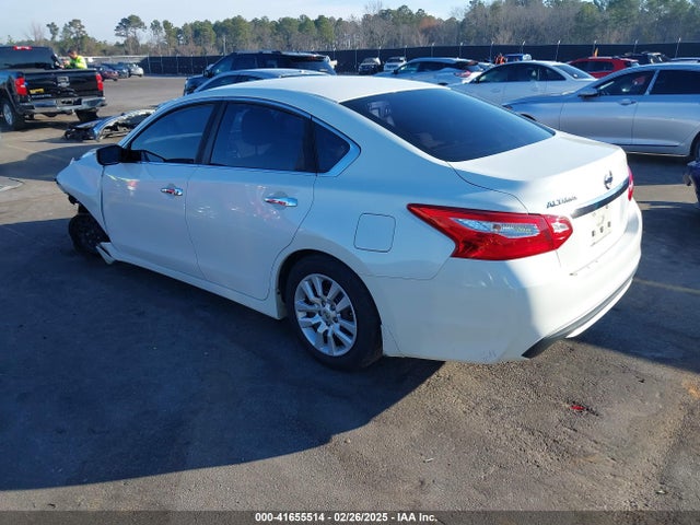 Nissan Altima 2.5 S 2016 1N4AL3AP7GN392910 Image 3