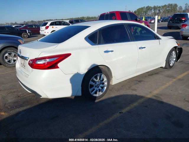 Nissan Altima 2.5 S 2016 1N4AL3AP7GN392910 Image 4