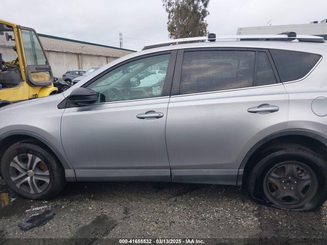 Toyota RAV4 LE 2016 2T3ZFREV5GW251763 Image 15
