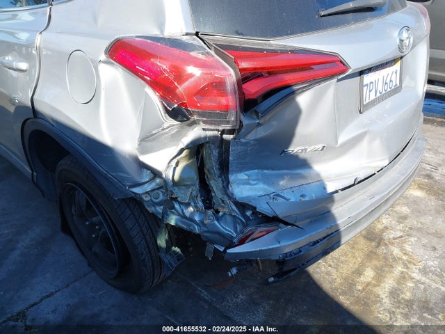 Toyota RAV4 LE 2016 2T3ZFREV5GW251763 Image 12