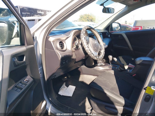 Toyota RAV4 LE 2016 2T3ZFREV5GW251763 Image 18