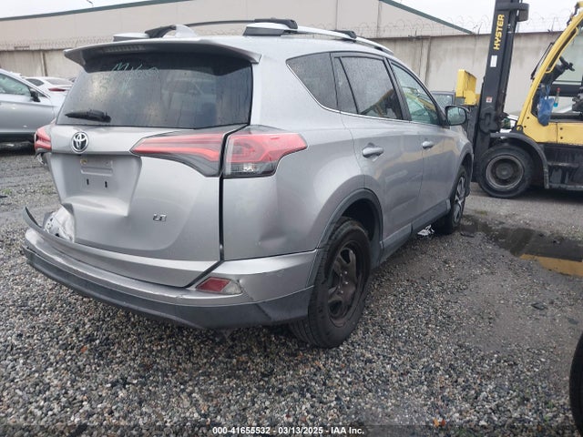 Toyota RAV4 LE 2016 2T3ZFREV5GW251763 Image 4