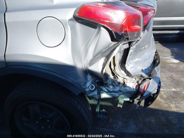 Toyota RAV4 LE 2016 2T3ZFREV5GW251763 Image 6