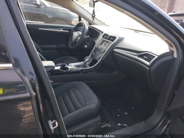 1FA6P0HD0E5383080 Ford FUSION SE