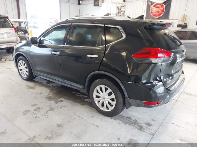 Nissan ROGUE S 2017 KNMAT2MTXHP555195 Image 3