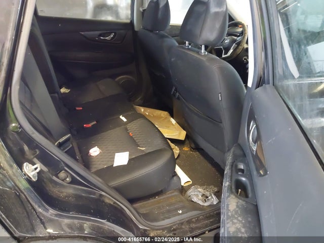 Nissan ROGUE S 2017 KNMAT2MTXHP555195 Image 8