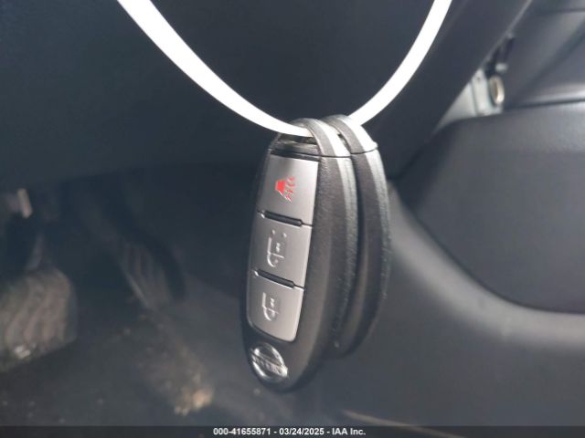 KNMAT2MT2FP575616 Nissan ROGUE SV