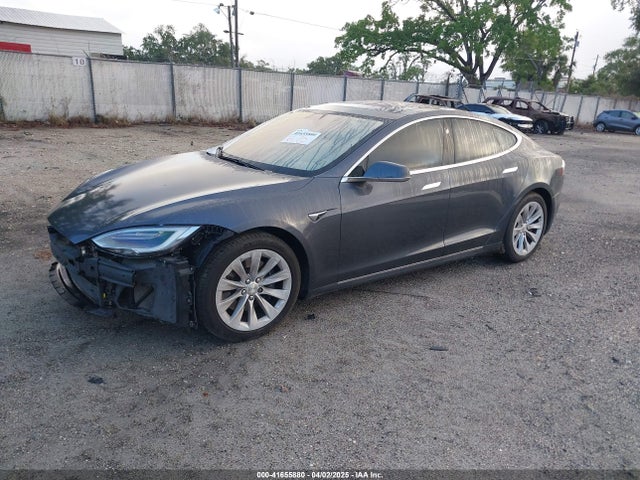 2016 TESLA MODEL S 5YJSA1E28GF169457 Photo 1