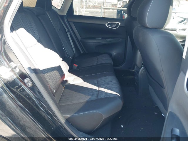 3N1AB7AP6JL649571 Nissan SENTRA SV