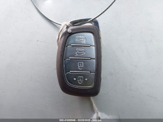 KM8J3CA23HU351353 Hyundai Tucson Sport