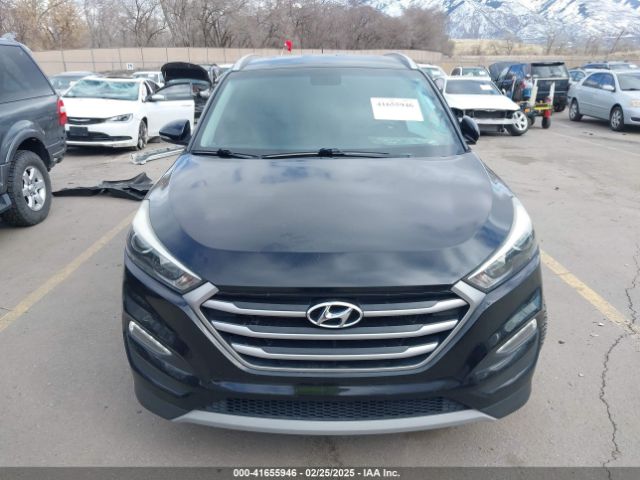 KM8J3CA23HU351353 Hyundai Tucson Sport