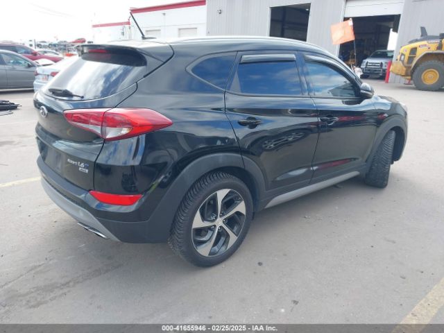 KM8J3CA23HU351353 Hyundai Tucson Sport