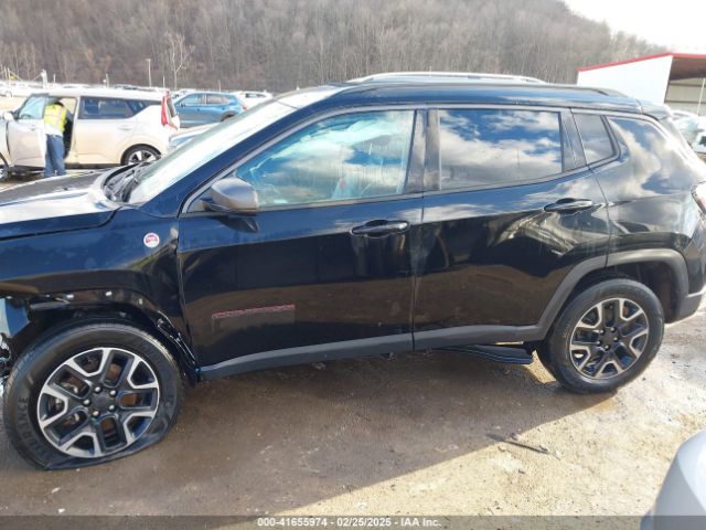 3C4NJDDBXKT671364 Jeep Compass Trailhawk 4x4