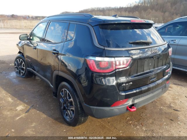 3C4NJDDBXKT671364 Jeep Compass Trailhawk 4x4