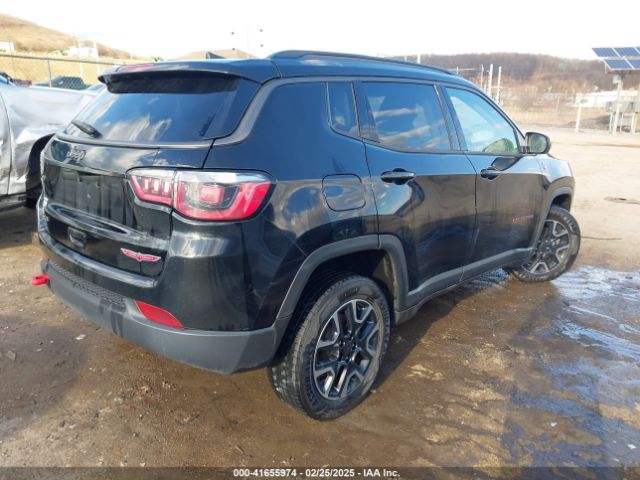 3C4NJDDBXKT671364 Jeep Compass Trailhawk 4x4