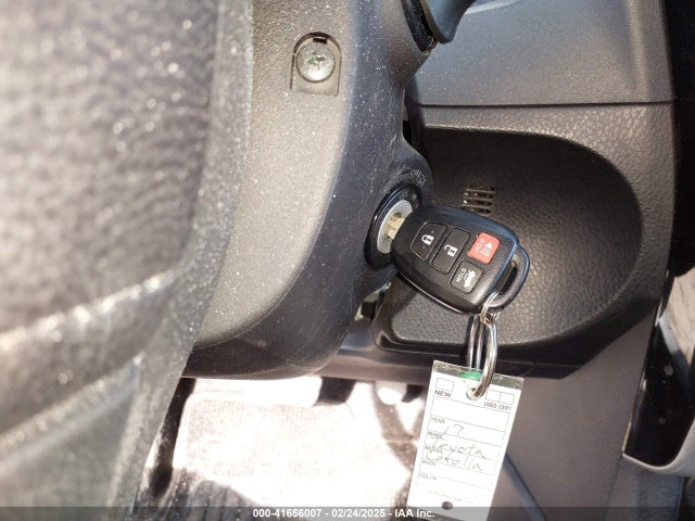 Toyota COROLLA LE 2017 2T1BURHE9HC830138 Image 11