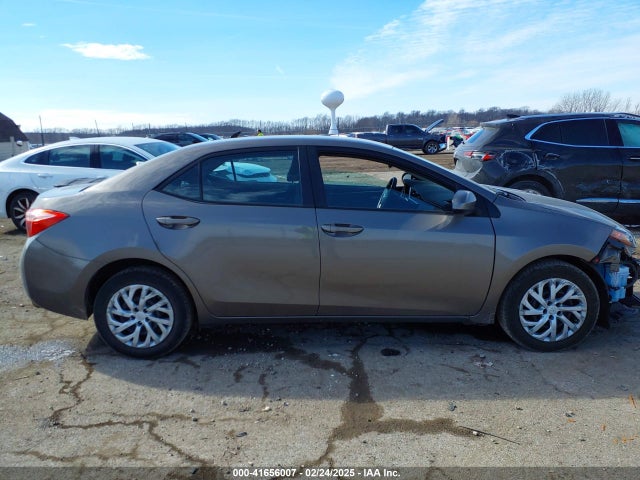 Toyota COROLLA LE 2017 2T1BURHE9HC830138 Image 13