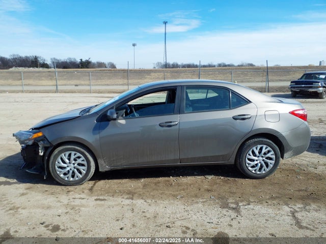 Toyota COROLLA LE 2017 2T1BURHE9HC830138 Image 14